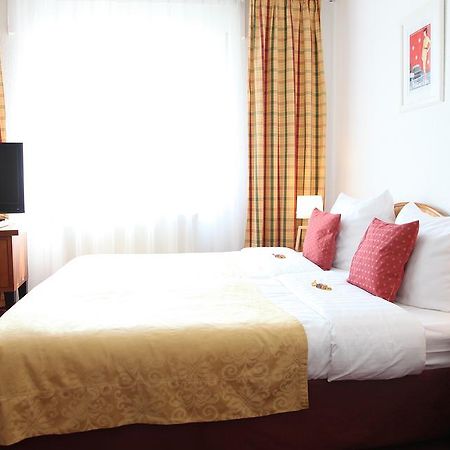 Cityhotel Amadeus Munster  Bilik gambar
